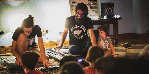 TALLER DE EDUCACIÓN MUSICAL TEMPRANA