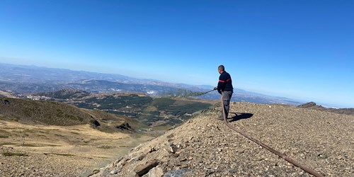 Sierra Nevada inicia la hidrosiembra de zonas del dominio esquiable con semillas autóctonas