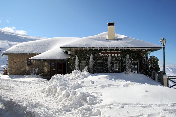 Hotel Trevenque